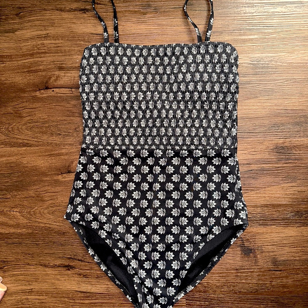 Old Navy Swimsuit
